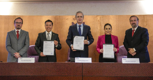 UPAEP y COPARMEX firman macro-convenio