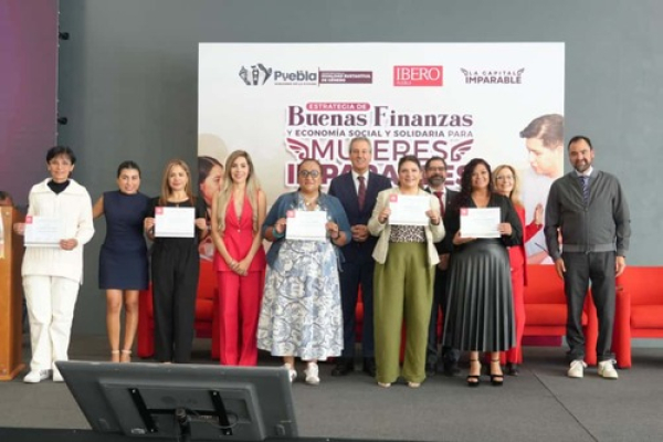 Pepe Chedraui reconoce a “Mujeres Imparables”