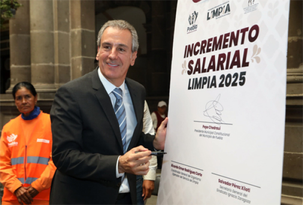 Incremento salarial para quienes mantienen limpia a Puebla