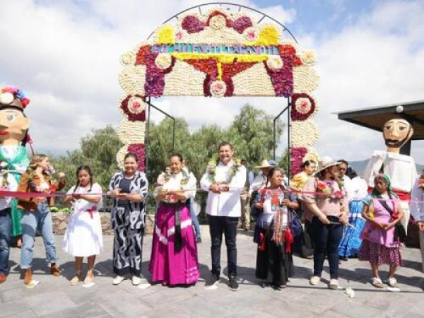 Puebla festeja 60 aniversario del Huey Atlixcáyotl