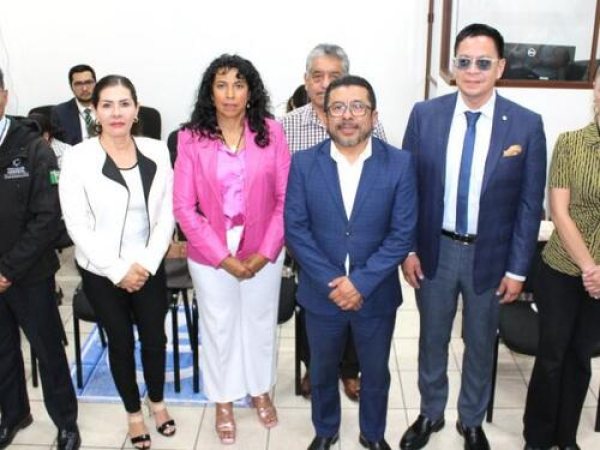 Puebla fomenta transparencia y rendición de cuentas