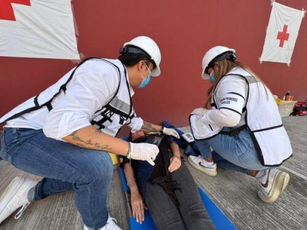 COBAEP participa en Simulacro Nacional