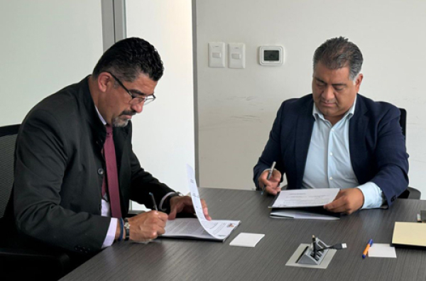BUAP y ITSTL firman convenio en pro de la educación