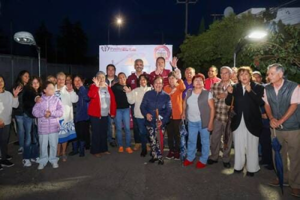 Ayuntamiento moderniza 101 luminarias en Alseseca