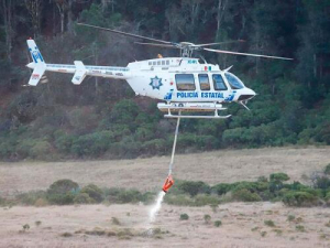 Gobernador Armenta sobrevuela incendio en Sierra Negra