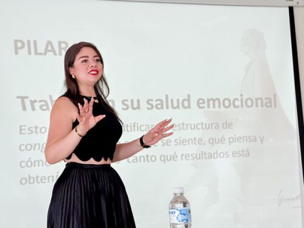 Promueve IPMP confianza y desarrollo femenino