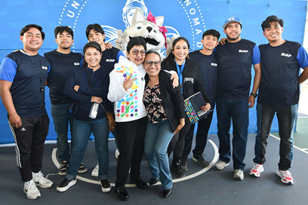 El amor por la BUAP crea comunidad