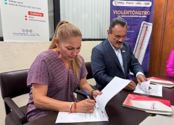 Acuerdan apoyo médico y comunitario para mujeres vulnerables
