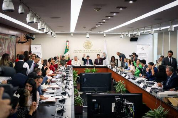 Avanza reforma sobre propiedad intelectual en Senado