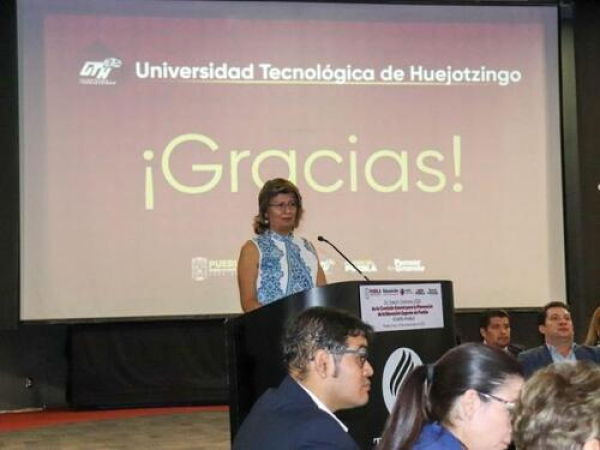 COEPES avala ingeniería y maestría UTH