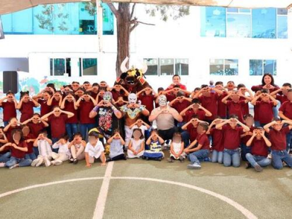 Llega CMLL a las Casas de la Ni&ntilde;ez Poblana y del Adolescente