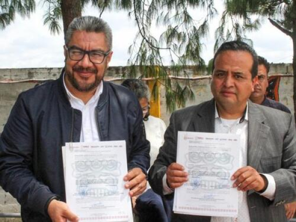 Con beca, UPAM impulsa la educación en Amozoc