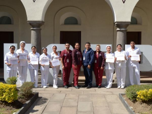 Reconoce USEP a estudiantes y docentes destacados