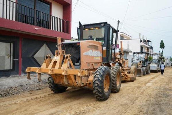 Supervisa Pepe Chedraui obras en San Francisco Totimehuacan