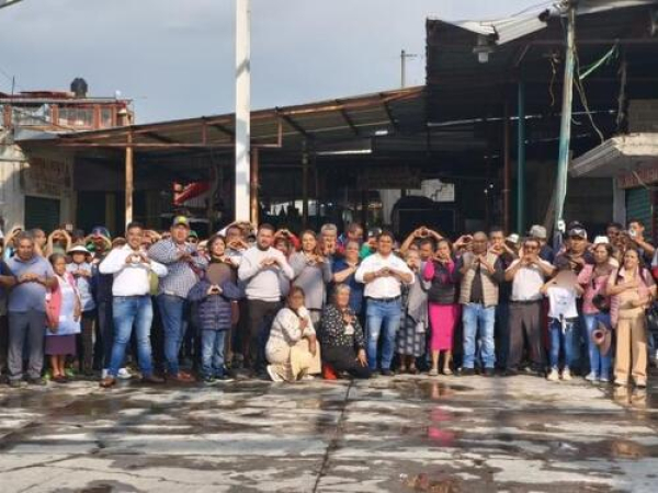 Obra Comunitaria dignifican mercado “El Hoyo” en Texmelucan