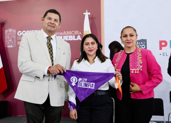 Gobernador Armenta destaca lucha por los derechos de las mujeres