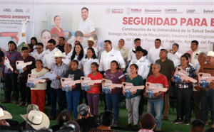 Se entregaron Centros de Residuos y Recicladora de Plástico en 3 municipios