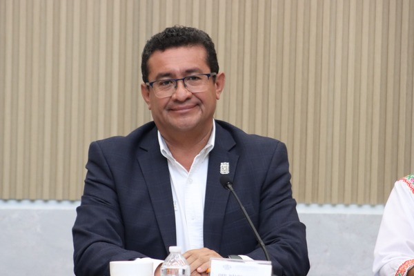 Congreso analiza gobernabilidad en Acatlán
