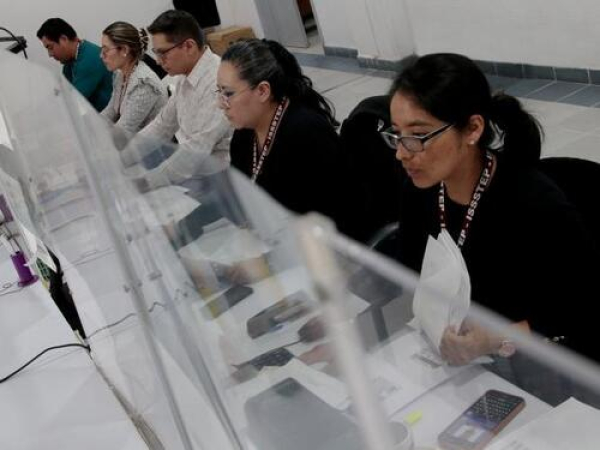 ISSSTEP amplía campaña de credencialización