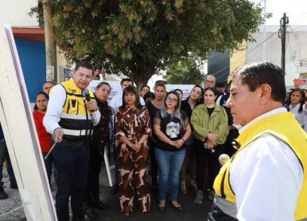 Gobernador Armenta informa trabajos viales en Puebla