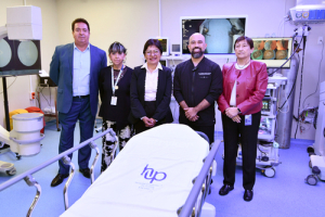BUAP inaugura unidades médicas del HU