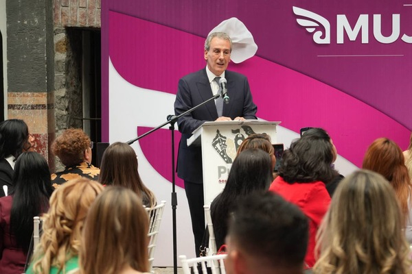 Puebla Capital reconoce a "Mujeres Imparables"