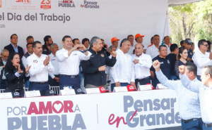 En el Día de Trabajo, el gobierno de Puebla escuchó a la clase obrera
