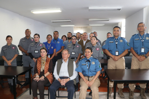 Refuerzan profesionalización de la Policía Turística en Puebla